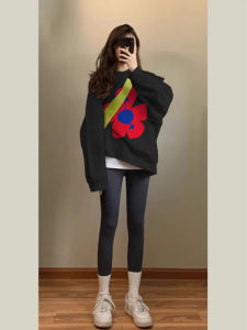 SUSHOUWANGE | Elegant Design Personalized Floral Print Round Neck Sweater