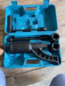 Tay quay cộng lực tháo bánh xe khẩu 3233