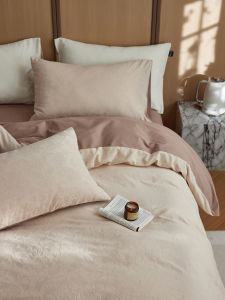 Luxurious Autumn Winter Cotton Flannel Bedding Set with Goose Pattern Warm Quilt Cover Sheet And Bed Canopy Four Piece Set