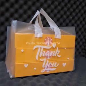 Kantong Plastik SOFT HANDLE 30x30 Motif THANK YOU PUTIH Box Donat isi 6 Box Hokben Coklat / Snack Ultah