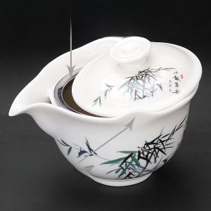 Large Ceramic Tea Bowl with Lid Anti-Scalding Handheld White Porcelain Tea Pot Gongfu Tea Set Puer Tea Brewing Bowl Handheld Tea Pot