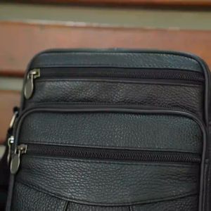 Tas Selempang Bahu Pria Kasual Kulit Asli - Tas Bahu Simple Sehari-hari High Quality Leather