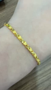 Poh Heng Jewellery 24K Eternal Heart Chain Bracelet in Yellow Gold[Price By Weight]