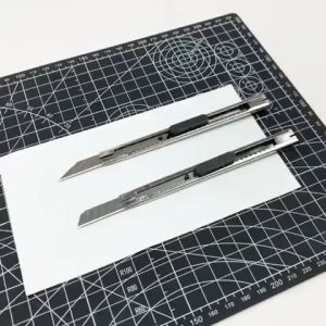 CUTTER KATER CUTER KUTER SMALL KECIL STAINLESS STEEL EKONOMIS PEMOTONG KERTAS PACKING KARDUS