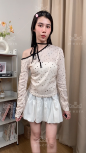 [W0322] เสื้อแขนยาวปาดไหล่ ลายจุด ดีเทลมีเชือกผูกเป็นโบว์ น่ารักงานจริงสวยมาก Polka Dot  สไตล์เกาหลี