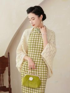 เสื้อคลุมคาร์ดิแกนถักคอตตอนสไตล์วินเทจสำหรับผู้หญิงในฤดูใบไม้ผลิและฤดูใบไม้ร่วง ทรงยาวปานกลาง สีพื้น เสื้อคลุมคาร์ดิแกนแบบเปิดไหล่