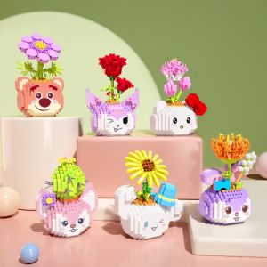 Strawberry Bear Building Blocks Toy Small Particle Assembly Childrens Plaything Teachers Day Handmade Gift New 2025 Model