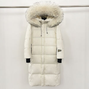 Reality เสื้อขนสัตว์ฤดูหนาวใหม่กว่าเข่าปักเป้าแจ็คเก็ตผู้หญิงหนาใหญ่ธรรมชาติ Raccoon ขนสัตว์ Hooded 90% เป็ดสีขาวลงเสื้อ