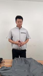 Áo Khoác Quạt Làm Mát Mùa Hè Chất Liệu Mỏng Tay Ngắn Kiểu Dáng Rộng Rãi Dành Cho Nam Và Nữ Thích Hợp Cho Câu Cá Ngoài Trời Chống Say Nắng Khóa Kéo Chất Liệu Polyester