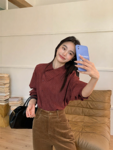 ALOHA LU | Áo Blouse Nữ Cổ Bất Đối Xứng Có Sọc