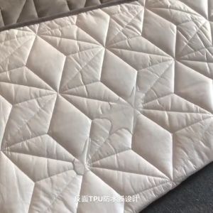 Waterproof Mattress Protector Topper Quilted Mattress Cover Single/Double/Queen/King Size Fitted Bed sheet