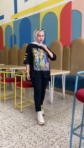 setelan wanita kekinian 2025. setelan wanita terbaru 2025. one set kaos wanita