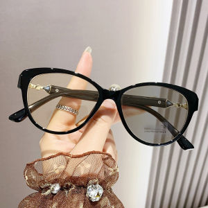 Anti-blue Light Makeup-free Slimming Color-changing Nearsightedness Correction Glasses 6019