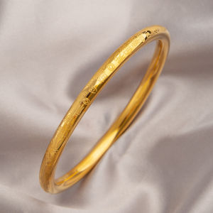 Non-Fading Titanium Steel Bracelet Women Fashion Lucky Charm Solid Gold Color Ancient Method High-End Feeling Wristband