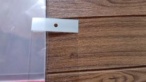 Plastik Display / Sticker Seal Plong 9 X 10 Cm 33 Mic Tebal Isi 100 Lembar