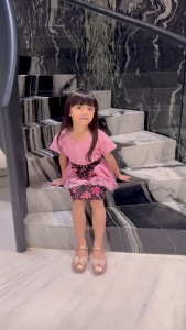 Setelan Kebaya Anak Rempel AZAHRA Brukat Corneli + Rok Batik Silk Prada