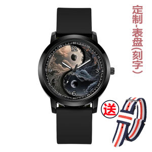 นาฬิกา Quartz แบบย้อนยุคสำหรับผู้ชายและผู้หญิง นาฬิกาสติ๊กเกอร์แบบน้ำหนักเบา วัสดุยาง นาฬิกาแบบลำลองสำหรับนักเรียน นาฬิกาอิเล็กทรอนิกส์ ป้องกันน้ำ