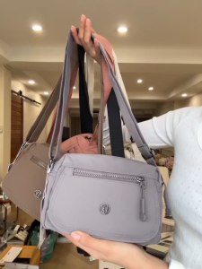 กระเป๋าสะพายข้าง รุ่น LU-99071 ยี่ห้อ LINGKY #มีเก็บปลายทาง #สีพาสเทล