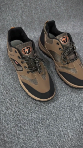 DILOOK S034 Sepatu Sneakers Pria Sepatu Pria Olahraga Lari Sekolah Kerja Krem Sport Running Shoes
