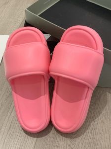 Summer Fashion Womens EVA Slippers Thick Bottom Anti-Slip Beach Shoes Comfortable Soft Feel Home Slippers Korean Style
