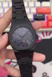 Mens Arabic Numerals Silicone Quartz Watch for Men