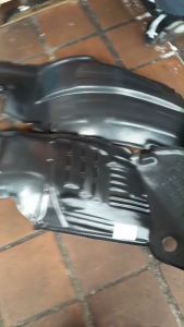 TOYOTA HARRIER ACU30 2004-12 FRONT FENDER LINER OEM