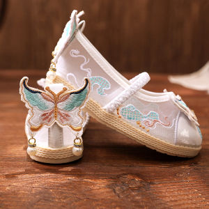 รองเท้าผ้าสไตล์ปักกิ่งแบบเก่ารองเท้าใส่กับชุดฮั่นฝูสำหรับเด็กรองเท้าปักลายสำหรับเด็กหญิงรองเท้าแตะแฮนด์เมดสำหรับเด็กชุดโบราณสไตล์ชนเผ่าสไตล์จีน