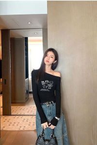 Black Sweet Cool Spicy Shoulder Bared Long Sleeve T Shirt Womens Spring Autumn New Style Slimming Short Base Top