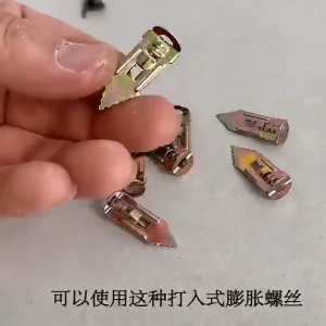 100PCS Butterfly Anchor Bolt Self-Drilling Wall Plug Reusable Plaster Drywall Anchor Expansion Screw Kit Skru Ekspansi Bolt Kupu-Kupu untuk Dinding Plaster