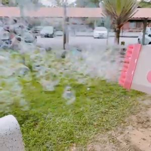 Tiktok Hot Gatling Dolphin Buih Bubble Gun 69 Launch Holes Auto Bubble Machine Electric