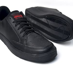 Dorks Adinda Full Black - Sepatu Sneakers Casual Pria Wanita Sepatu Sekolah Dorks