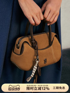 KUNOGIGI Boston Baseball Matte Leather Handbag Small Size Womens Crossbody Bag Retro Artistic Style Soft Zipper Closure Daily Use