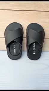 Sandal Anak Laki laki Terbaru Trendy Untuk Usia 1 Hingga 3 Thn