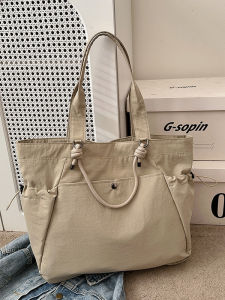 กระเป๋าถือทรงสี่เหลี่ยมผืนผ้าสไตล์เกาหลี ความจุขนาดใหญ่ กระเป๋าสะพายไหล่แบบลำลอง กระเป๋าถือสำหรับเดินทาง กระเป๋าถือแบบลำลอง น้ำหนักเบา