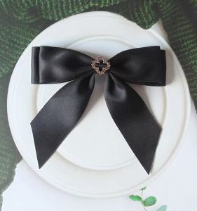 เข็มกลัดผ้าฝ้ายสีดำแบบมันเงา ดอกไม้คอ หมุดตกแต่ง แฟชั่นเกาหลี หมุดหน้าอก หมุดคอ เครื่องประดับแฟชั่น