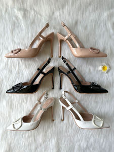 Fall 2023 New Womens Single Shoes Velvet Leather High Heels Dinner Gift V-Logo Side Hollow out Fashionable Daily Wear