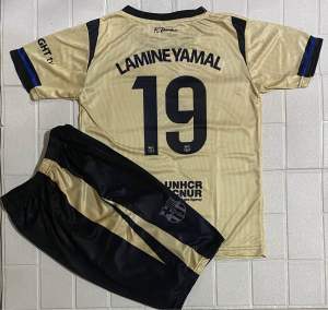 JERSEY LAMINE YAMAL AWAY TERBARU 2025/2026 untuk anak usia 5 sampai 12 tahun