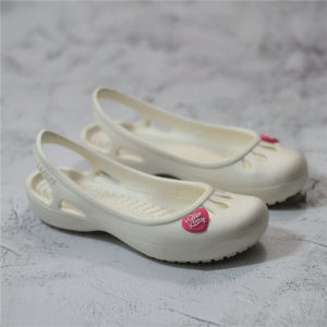 Nữ Trắng Dép Xăng Đan Vườn Mùa Hè Đi Biển Chống Trơn Trượt Giày Y Tá Đế Đế Bằng Thoáng Khí Thời Trang Thêu Rỗng