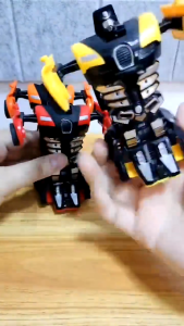 Kids Automatic Deformation Robot Car Toy Bump & Transform Vehicle Play Set for Boys