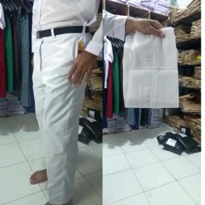 Seragam SD MI Pinggang Karet Premium Merah Putih