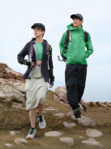 BOSIDENG | Windproof and Sun-Protective Jacket Outdoor Hiking