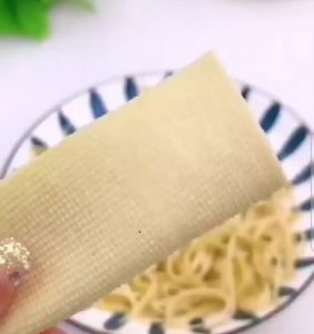 5 BLADE KITCHEN SCISSORS CHOP & TOSS IN SECOND IFN GUNTING