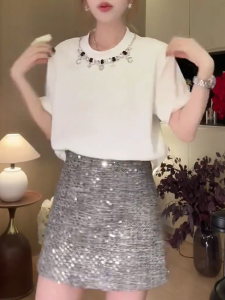 QINGNAER | Korean Style Rhinestone Women T Shirt