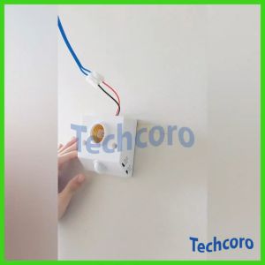 Đuôi đèn cảm ứng chuyển động tự động bật/tắt đèn