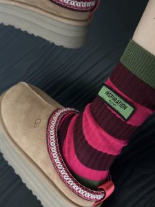 LookSocks Womens Mid-Calf Socks Stripe Color Block Pink Diamond Pattern Trendy Double Needle Comfortable Home Wear Socks