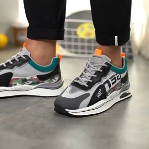Sepatu Skateboard Pria Bersirkulasi Jaring Desainer Fashion Baru Sneakers GT-075 Platfrom Sepatu Jalan Ringan Antiselip Untuk Pria Wet Shoes