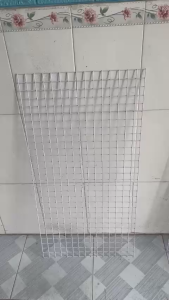 ( 50 x 100cm x ô rộng 3 phân 5phân + Sợi sắt 2.5ly ) Tấm lưới sắt đan treo phụ kiện màu trắng sữa CAO CẤP
