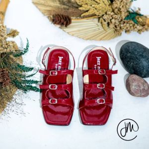 jazz mee/ LEONY sandal flat wanita tali gesper fhasion kekinian/ sandal wanita model terbaru tinggi 1cm