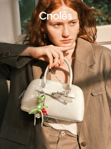 Cnoles Tannery Shell Shaped Handbag Womens Fashionable New 2025 Handbag Soft Cowhide Leather Style Detachable Strap