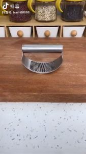 DỤNG CỤ ÉP TỎI CẦM TAYDẬP TỎINGHIỀN TỎI BẰNG THÉP KHÔNG GỈ CAO CẤP TIỆN LỢI Trùm Sỉ Gia Thành